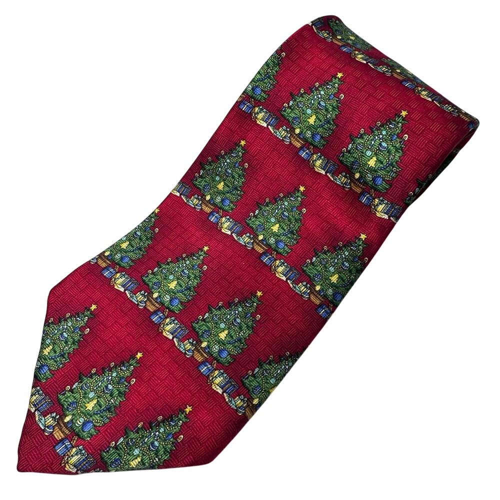 Crimson red christmas tree with presents 100% silk tie